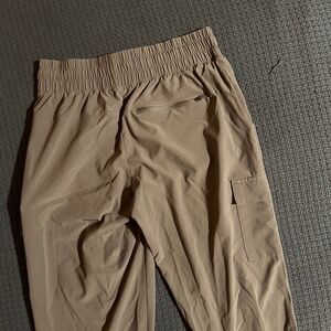 Women’s jogger pants